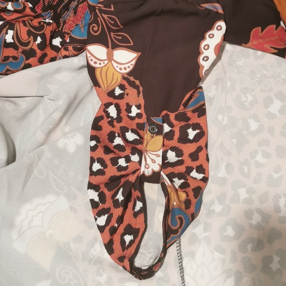 Elegant printed dress - Picture 3 of 4